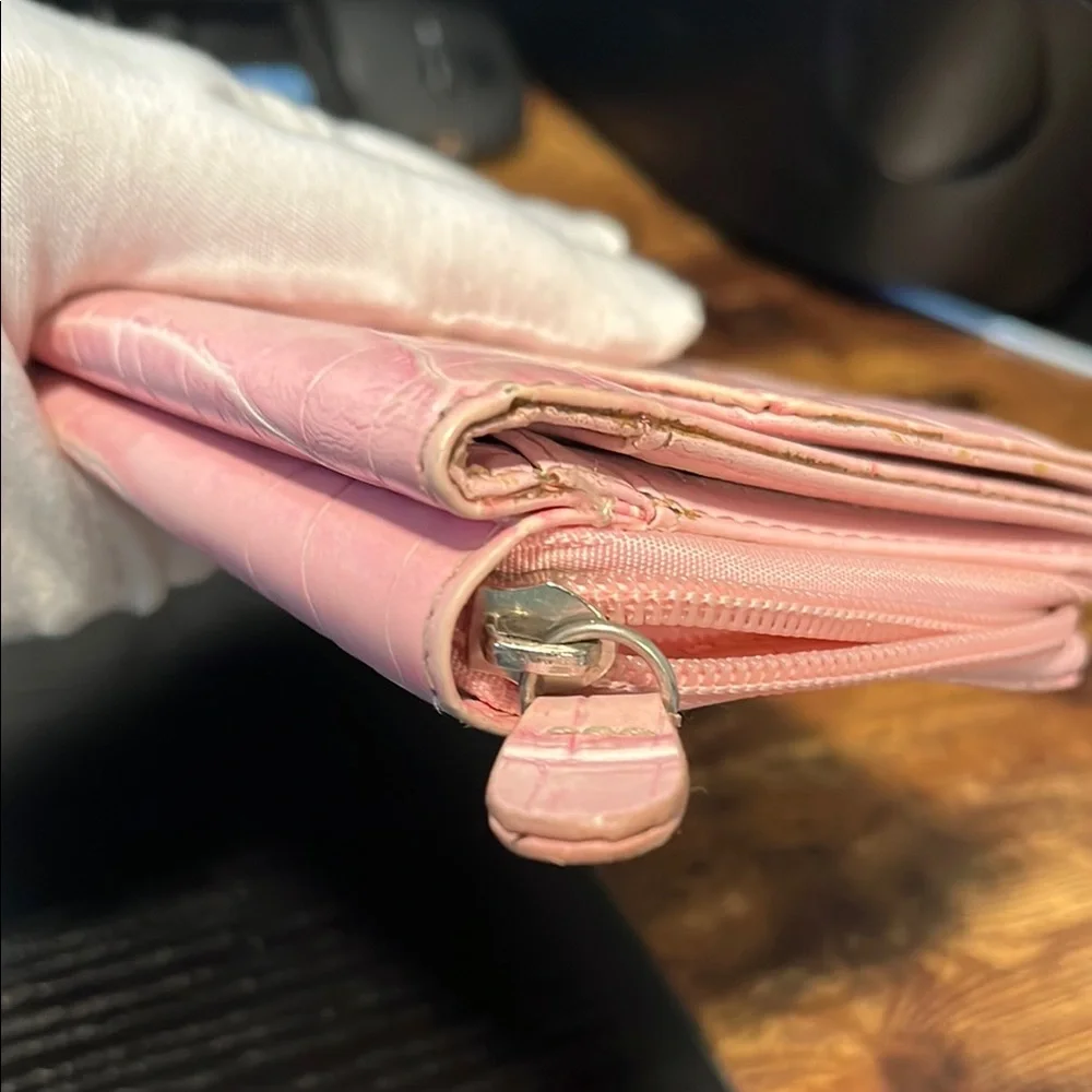 Vintage Prada Milano Pink Leather Crocodile Embossed BiFold Long Wallet Italy - Picture 6 of 16